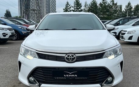 Toyota Camry, 2015 год, 1 850 000 рублей, 2 фотография