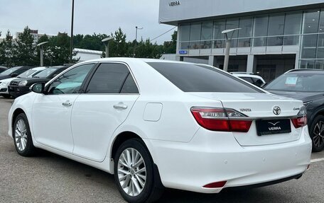 Toyota Camry, 2015 год, 1 850 000 рублей, 7 фотография