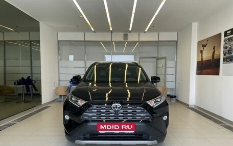 Toyota RAV4, 2021 год, 3 790 000 рублей, 2 фотография