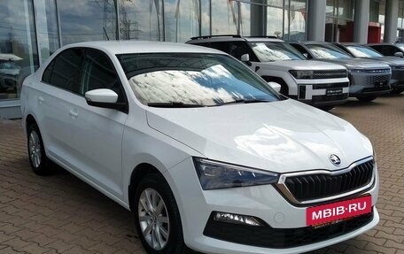 Skoda Rapid II, 2021 год, 1 749 000 рублей, 3 фотография