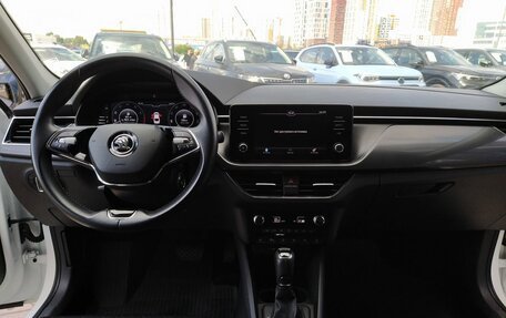 Skoda Rapid II, 2021 год, 1 749 000 рублей, 24 фотография