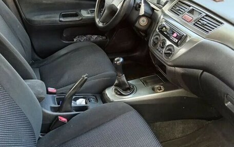 Mitsubishi Lancer IX, 2009 год, 300 000 рублей, 3 фотография