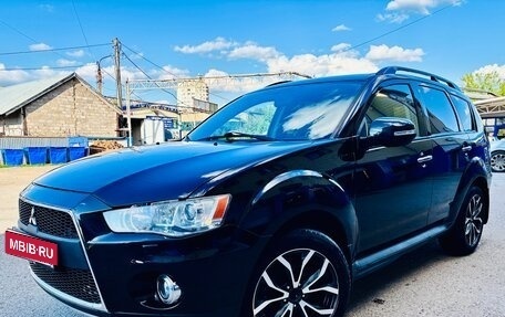 Mitsubishi Outlander III рестайлинг 3, 2011 год, 1 149 000 рублей, 1 фотография