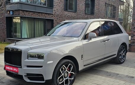 Rolls-Royce Cullinan, 2021 год, 31 000 000 рублей, 1 фотография