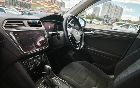 Volkswagen Tiguan II, 2019 год, 2 150 000 рублей, 23 фотография