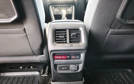 Volkswagen Tiguan II, 2019 год, 2 150 000 рублей, 18 фотография