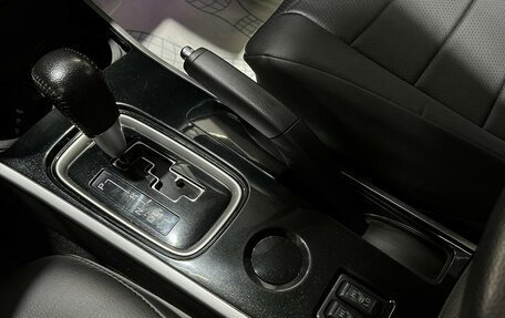 Mitsubishi Outlander III рестайлинг 3, 2018 год, 1 490 000 рублей, 18 фотография