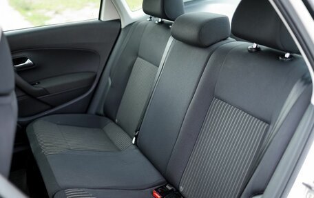 Volkswagen Polo VI (EU Market), 2012 год, 750 000 рублей, 12 фотография