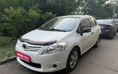 Toyota Auris II, 2011 год, 1 100 000 рублей, 9 фотография
