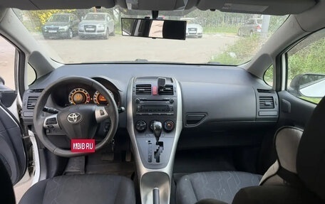 Toyota Auris II, 2011 год, 1 100 000 рублей, 15 фотография