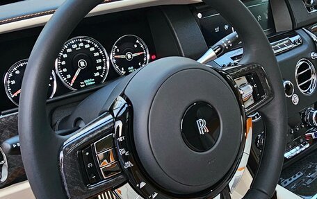 Rolls-Royce Cullinan, 2021 год, 31 000 000 рублей, 11 фотография