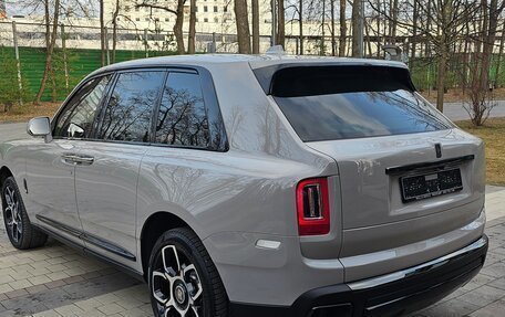 Rolls-Royce Cullinan, 2021 год, 31 000 000 рублей, 3 фотография