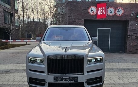 Rolls-Royce Cullinan, 2021 год, 31 000 000 рублей, 6 фотография