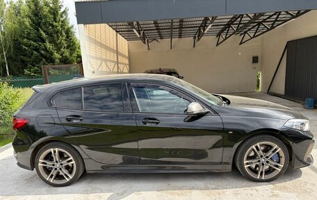 BMW 1 серия, 2019 год, 3 550 000 рублей, 2 фотография