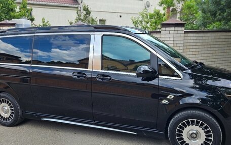 Mercedes-Benz Vito, 2022 год, 6 200 000 рублей, 3 фотография
