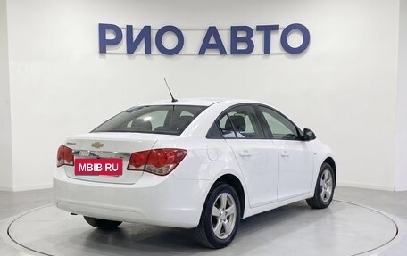 Chevrolet Cruze II, 2011 год, 549 999 рублей, 4 фотография