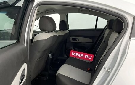 Chevrolet Cruze II, 2011 год, 549 999 рублей, 6 фотография