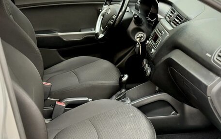 KIA Rio III рестайлинг, 2015 год, 899 999 рублей, 8 фотография