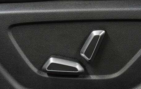 Geely Coolray I, 2023 год, 1 950 000 рублей, 13 фотография