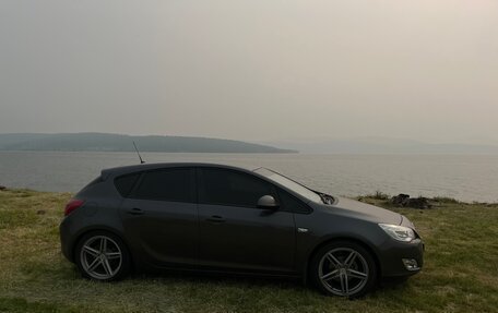 Opel Astra J, 2012 год, 990 000 рублей, 7 фотография