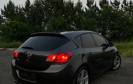 Opel Astra J, 2012 год, 990 000 рублей, 5 фотография