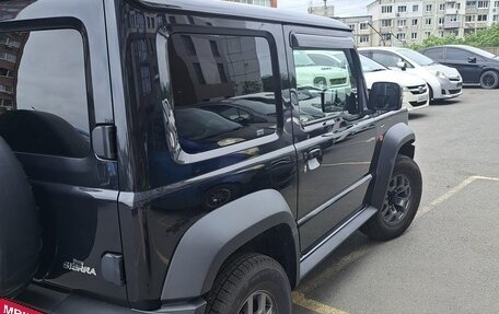 Suzuki Jimny, 2022 год, 1 930 000 рублей, 7 фотография
