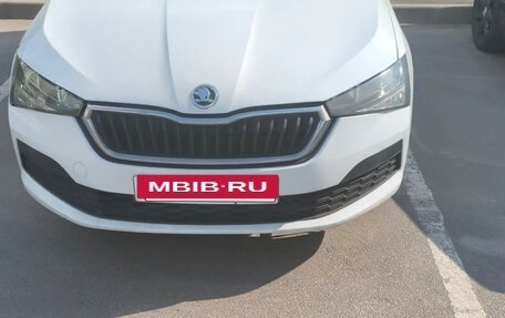 Skoda Rapid II, 2021 год, 950 000 рублей, 24 фотография