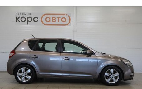 KIA cee'd I рестайлинг, 2010 год, 689 900 рублей, 4 фотография