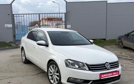 Volkswagen Passat B7, 2011 год, 849 000 рублей, 1 фотография
