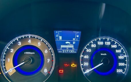 Hyundai Solaris II рестайлинг, 2011 год, 420 000 рублей, 25 фотография