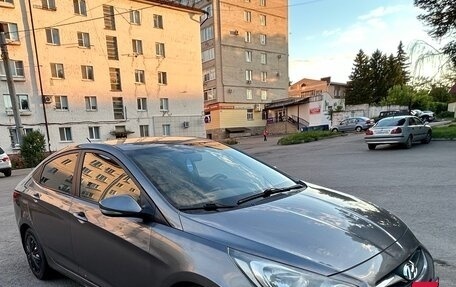 Hyundai Solaris II рестайлинг, 2011 год, 420 000 рублей, 22 фотография