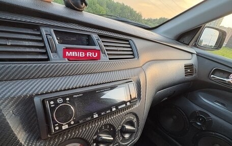 Mitsubishi Lancer IX, 2005 год, 310 000 рублей, 11 фотография