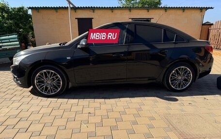 Chevrolet Cruze II, 2011 год, 750 000 рублей, 4 фотография
