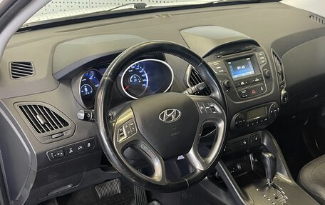 Hyundai ix35 I рестайлинг, 2013 год, 1 020 000 рублей, 13 фотография