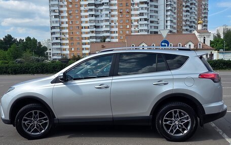 Toyota RAV4, 2019 год, 2 200 000 рублей, 5 фотография