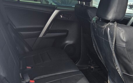 Toyota RAV4, 2019 год, 2 200 000 рублей, 18 фотография
