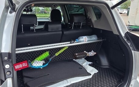 Toyota RAV4, 2019 год, 2 200 000 рублей, 21 фотография