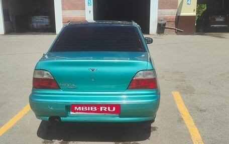 Daewoo Nexia I рестайлинг, 2001 год, 150 000 рублей, 3 фотография