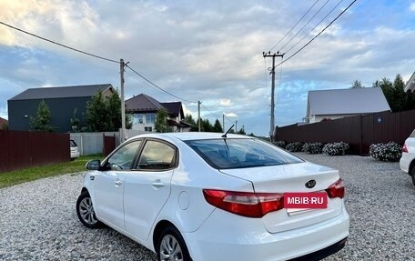 KIA Rio III рестайлинг, 2013 год, 547 000 рублей, 2 фотография