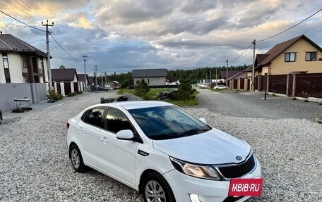 KIA Rio III рестайлинг, 2013 год, 547 000 рублей, 6 фотография