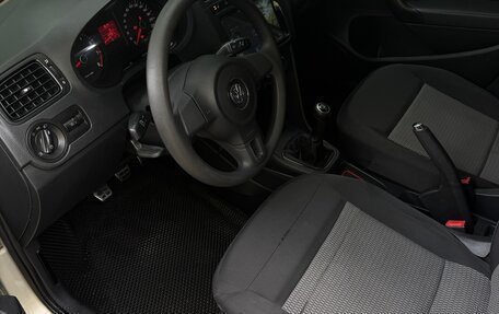 Volkswagen Polo VI (EU Market), 2010 год, 580 000 рублей, 15 фотография