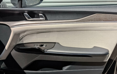 KIA K5, 2021 год, 2 290 000 рублей, 24 фотография