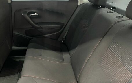 Volkswagen Polo VI (EU Market), 2015 год, 589 000 рублей, 13 фотография