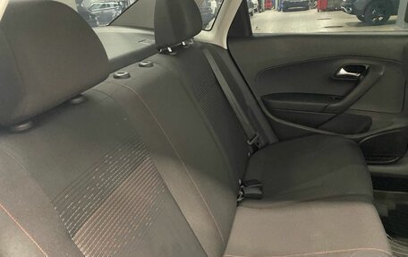 Volkswagen Polo VI (EU Market), 2015 год, 589 000 рублей, 16 фотография