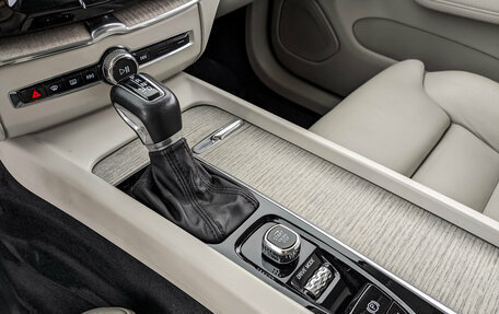 Volvo XC60 II, 2019 год, 3 520 000 рублей, 21 фотография