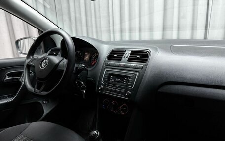 Volkswagen Polo VI (EU Market), 2017 год, 899 000 рублей, 10 фотография