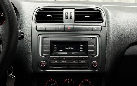 Volkswagen Polo VI (EU Market), 2017 год, 899 000 рублей, 14 фотография