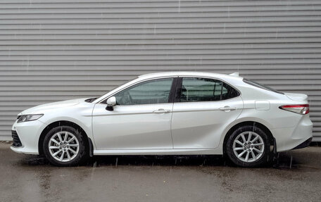 Toyota Camry, 2021 год, 3 200 000 рублей, 8 фотография