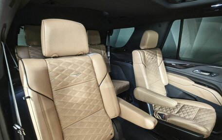 Cadillac Escalade V, 2021 год, 10 500 000 рублей, 17 фотография