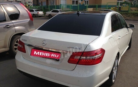 Mercedes-Benz E-Класс, 2010 год, 1 350 000 рублей, 7 фотография